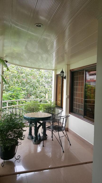 The Bright Lotus Guesthouse Phnom Penh Exterior photo